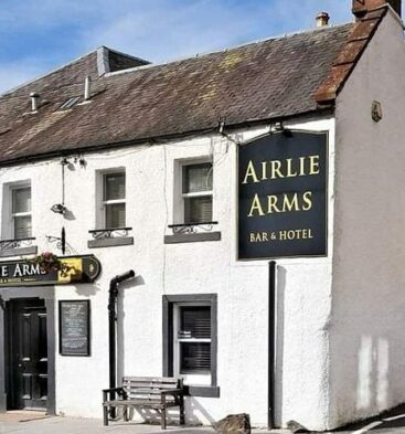 Exterior view of the Airlie Arms Hotel in Kirriemuir