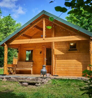 Exterior view of Angels Wood Cabin