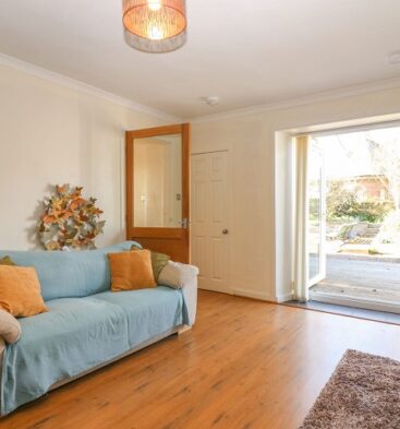 Living room at Blue Skies Cottage in Auchmithie