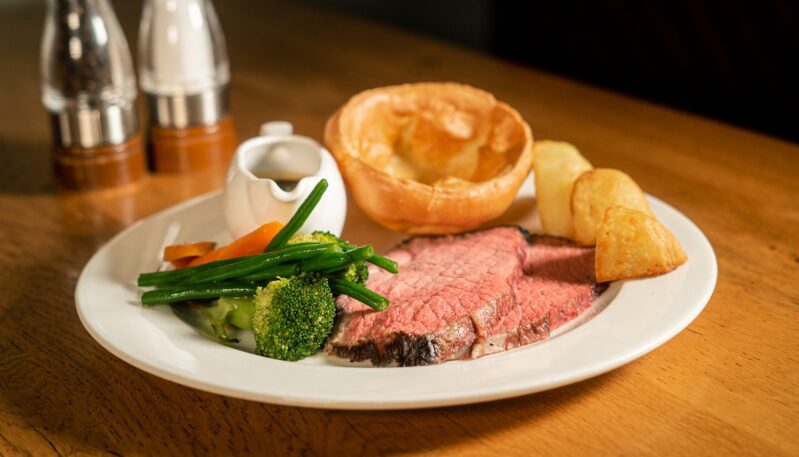 Roast dinner at the Corner Hotel in Carnoustie