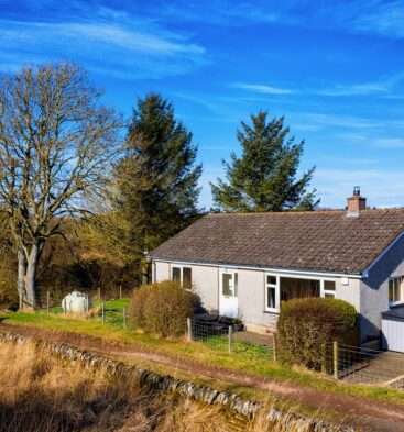 Newton Farm - Self Catering Accommodation near Forfar