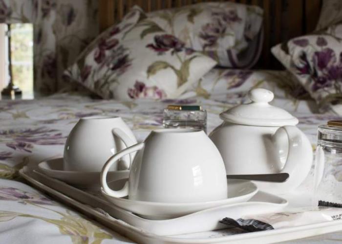 Purgavie Farmhouse Bed and Breakfast - Accommodation near Kirriemuir