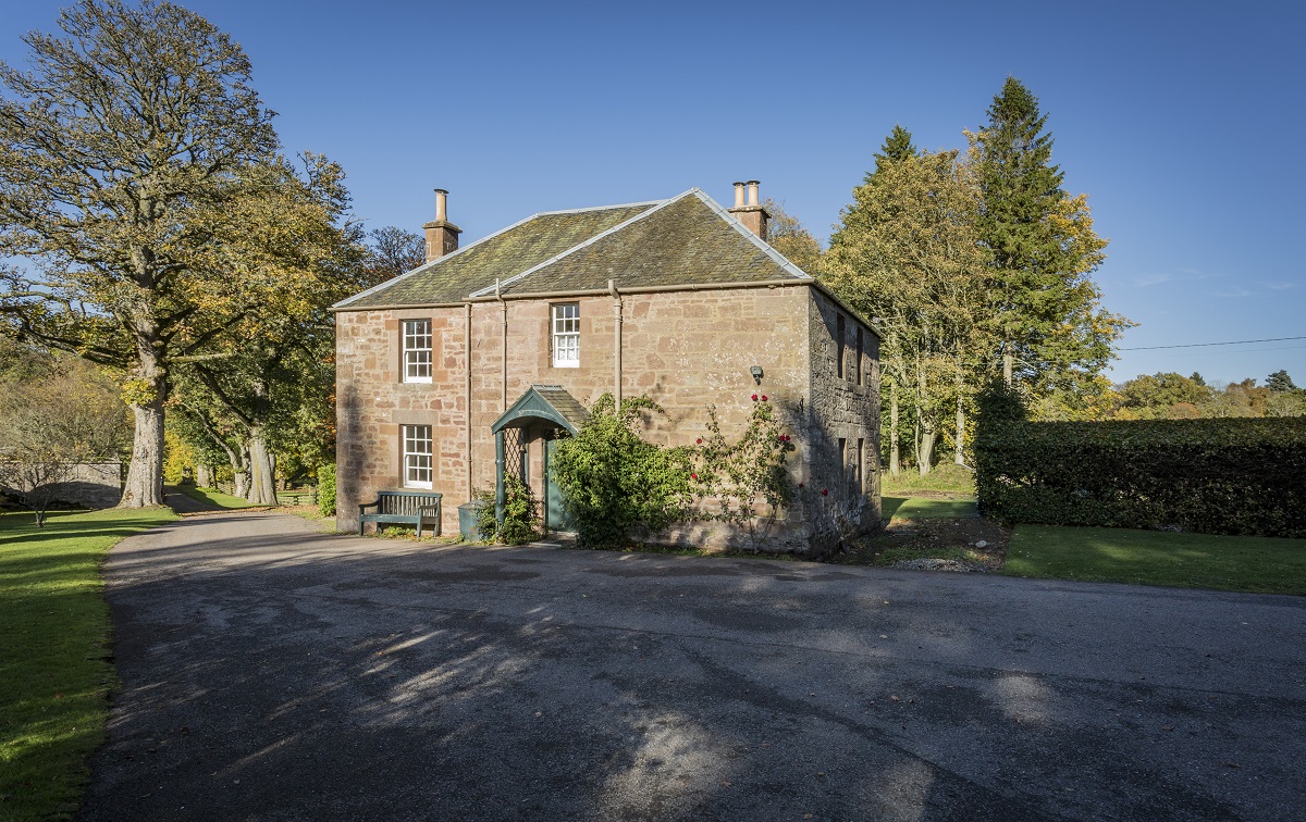 Exterior view of Square Cottage near Kirriemuir