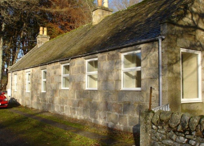 St Drostan’s Church & Lodge - Self Catering Accommodation in Glen Esk