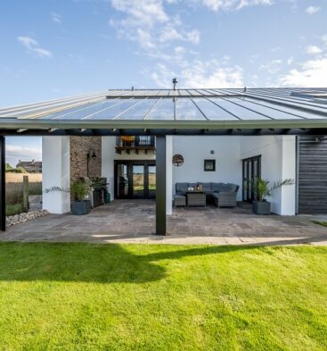 Exterior view of Wester Den Holiday Home in Arbroath